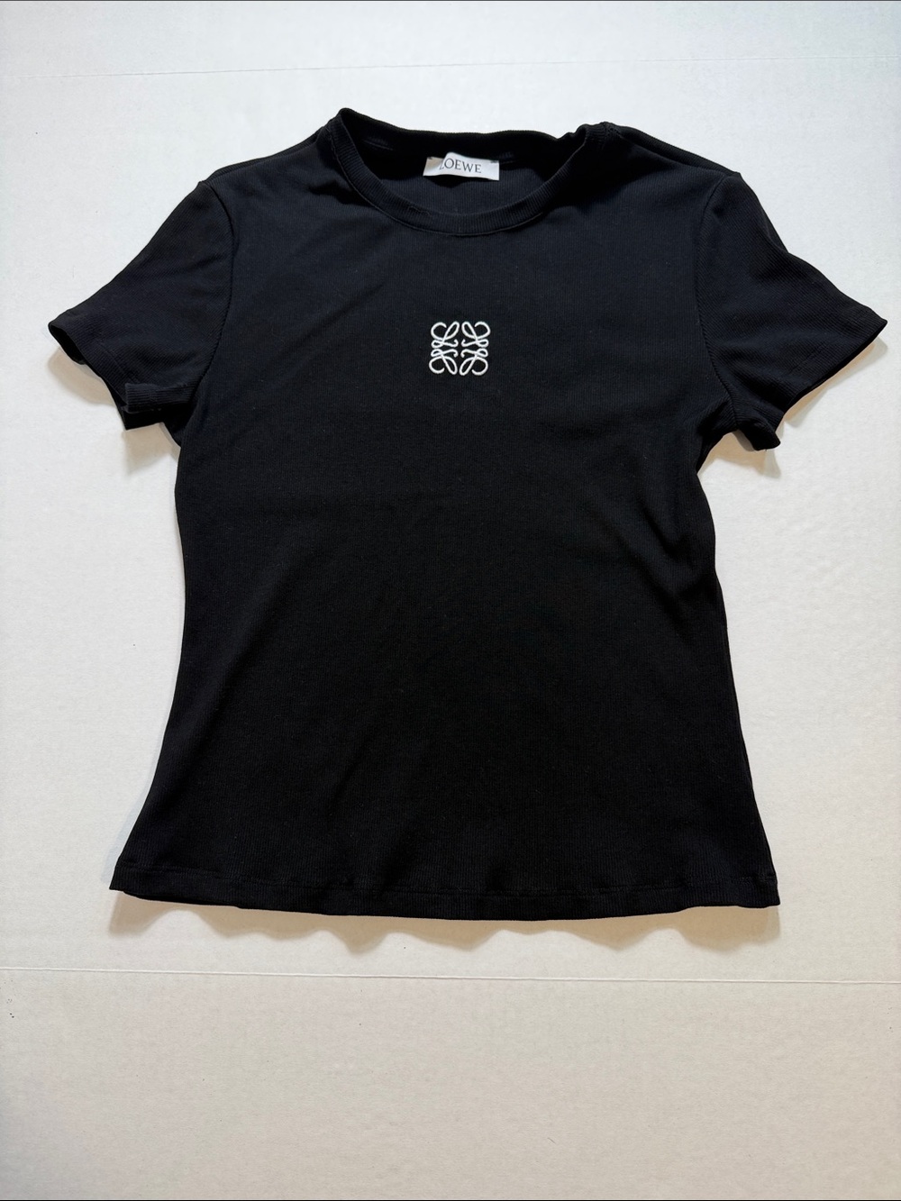 Loewe Monogram Embroidered Fitted Ribbed Cropped Tee